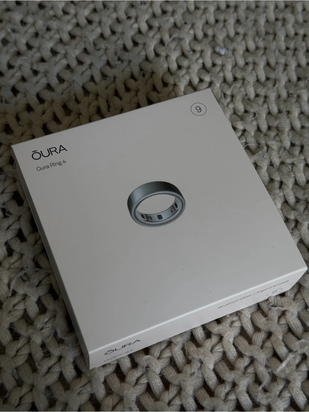 Oura Ring 4 Brushed Silver Size 9